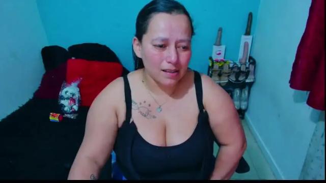 Image 2 of diana_lozano Stream on Chaturbate on 1 month ago