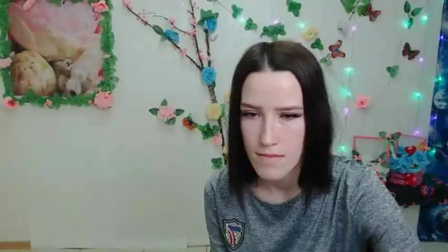 Image 11 of diana_magic_ Stream on Chaturbate on 17 months ago