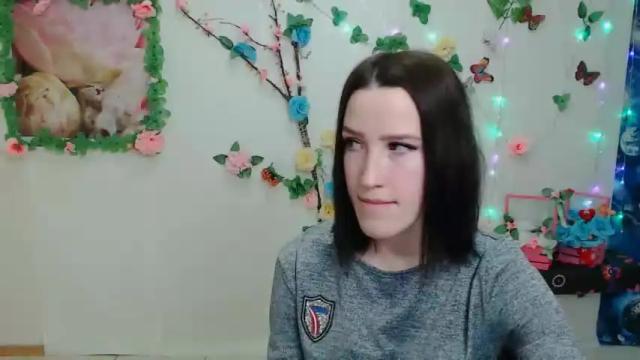 Image 7 of diana_magic_ Stream on Chaturbate on 17 months ago