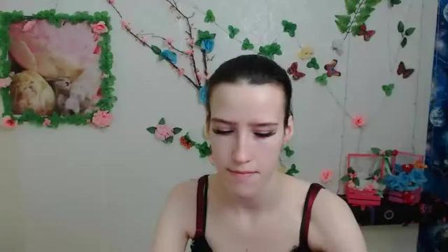 Image 2 of diana_magic_ Stream on Chaturbate on 16 months ago