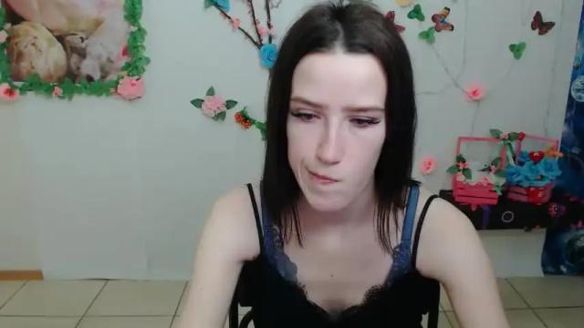 Image 4 of diana_magic_ Stream on Chaturbate on 16 months ago