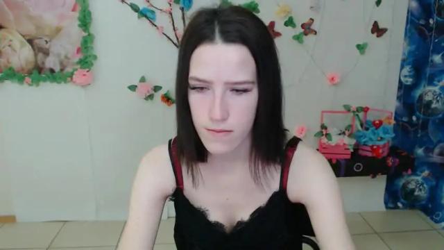 Image 3 of diana_magic_ Stream on Chaturbate on 16 months ago