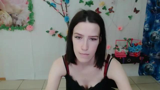 Image 3 of diana_magic_ Stream on Chaturbate on 16 months ago