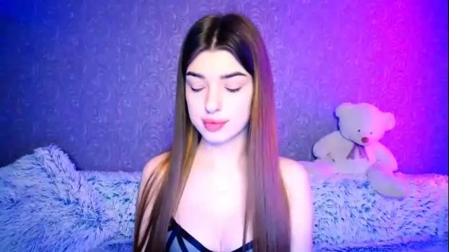 Image 4 of dianaa_lee Stream on Chaturbate on 2 months ago