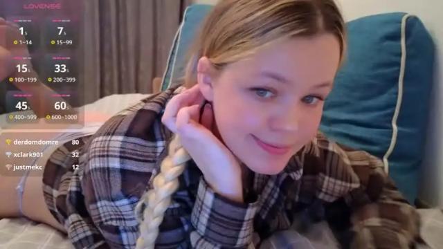 Image 12 of dianaholiday Stream on Chaturbate on 1 month ago