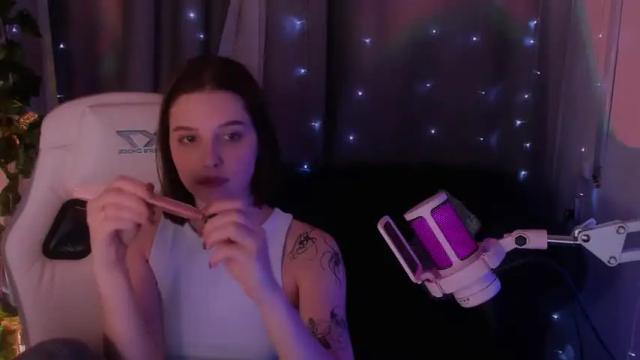 Image 10 of dianakitti Stream on Chaturbate on 23 months ago