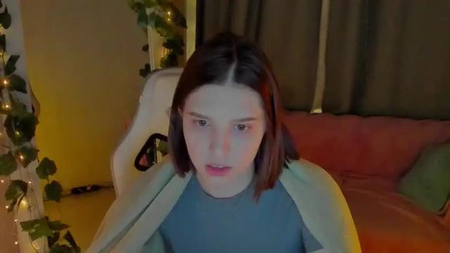 Image 8 of dianakitti Stream on Chaturbate on 23 months ago