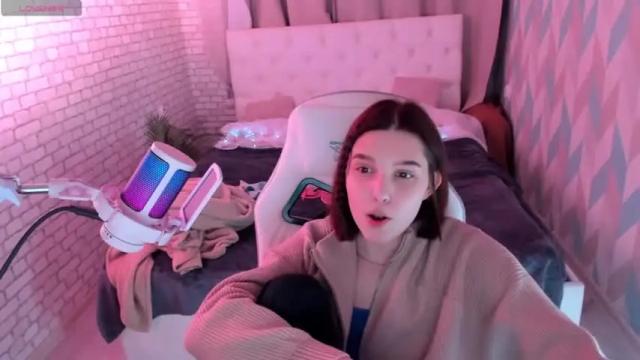 Image 10 of dianakitti Stream on Chaturbate on 14 months ago