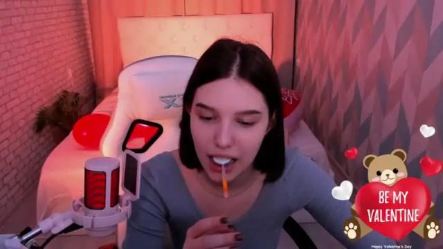 Image 2 of dianakitti Stream on Chaturbate on 14 months ago