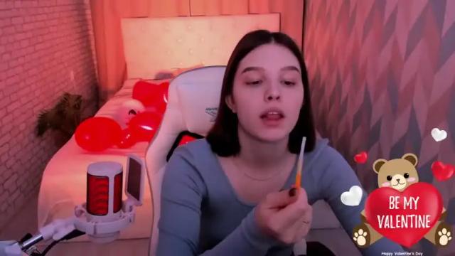 Image 4 of dianakitti Stream on Chaturbate on 14 months ago