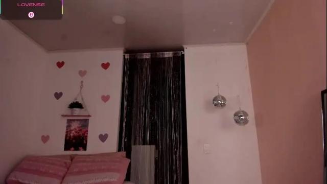 Image 4 of dianaowenns Stream on Chaturbate on 1 month ago