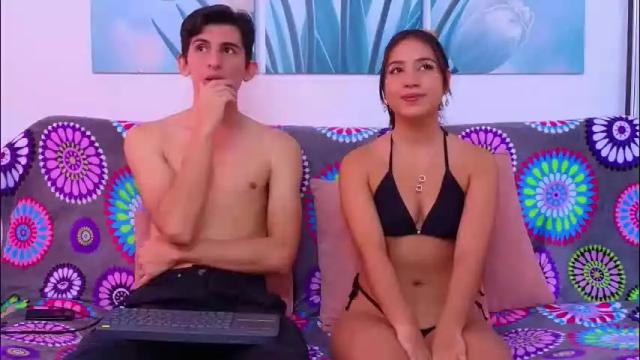 Image 3 of dianayleo Stream on Chaturbate on 4 months ago