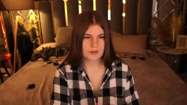 Image 3 of diankadi Stream on Chaturbate on 24 months ago