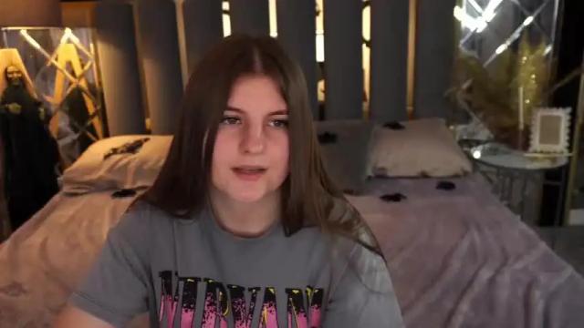 Image 7 of diankadi Stream on Chaturbate on 24 months ago