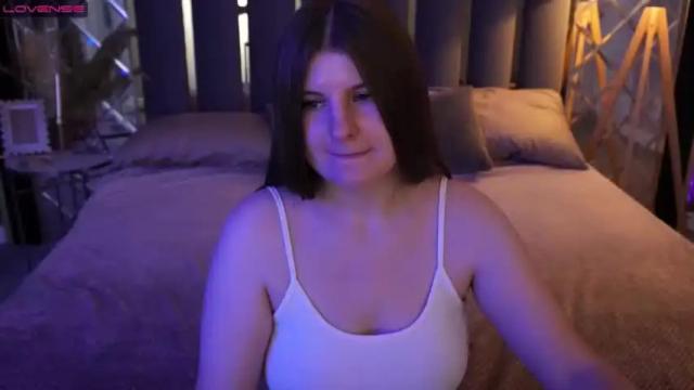 Image 3 of diankadi Stream on Chaturbate on 23 months ago