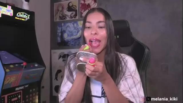 Image 3 of dianne_nanatzu Stream on Chaturbate on 4 days ago