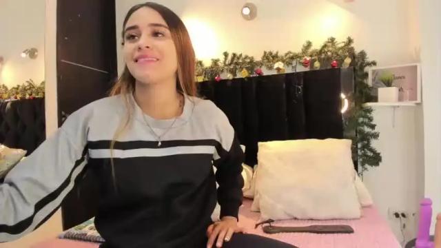 Thumbnail 1, dianthamoore_'s Stream at Chaturbate, 16 months ago