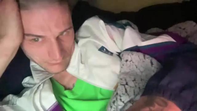 Image 11 of dickabitchdown Stream on Chaturbate on 24 months ago