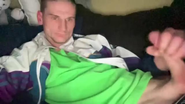 Image 12 of dickabitchdown Stream on Chaturbate on 24 months ago