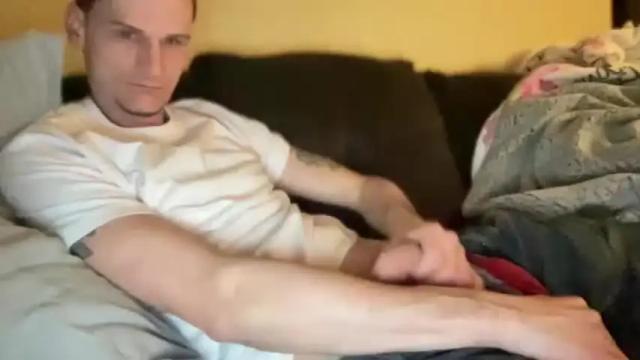 Image 4 of dickabitchdown Stream on Chaturbate on 23 months ago