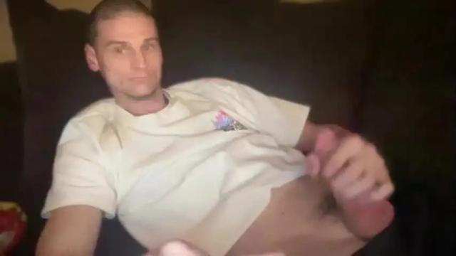 Thumbnail 1, dickabitchdown's Stream at Chaturbate, 22 months ago