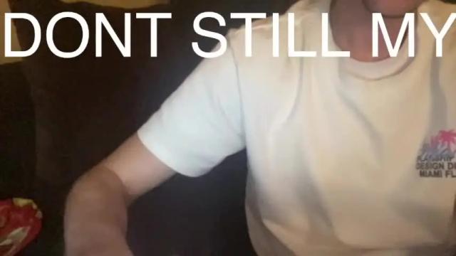 Image 12 of dickabitchdown Stream on Chaturbate on 22 months ago