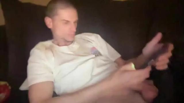 Image 2 of dickabitchdown Stream on Chaturbate on 22 months ago