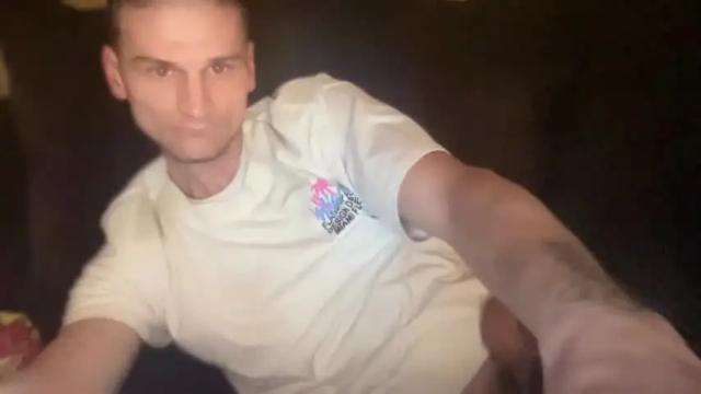 Image 4 of dickabitchdown Stream on Chaturbate on 22 months ago