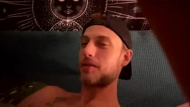 Image 7 of dickeddownsouth Stream on Chaturbate on 2 months ago