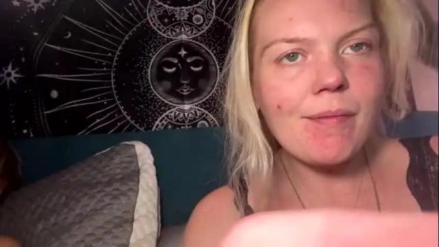 Image 3 of dickeddownsouth Stream on Chaturbate on 2 months ago