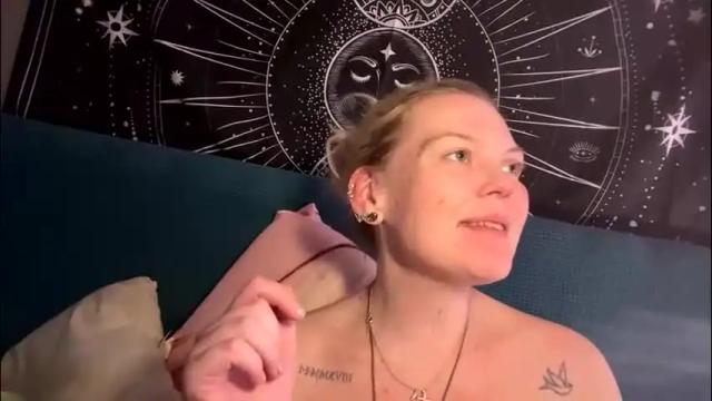 Image 6 of dickeddownsouth Stream on Chaturbate on 2 months ago