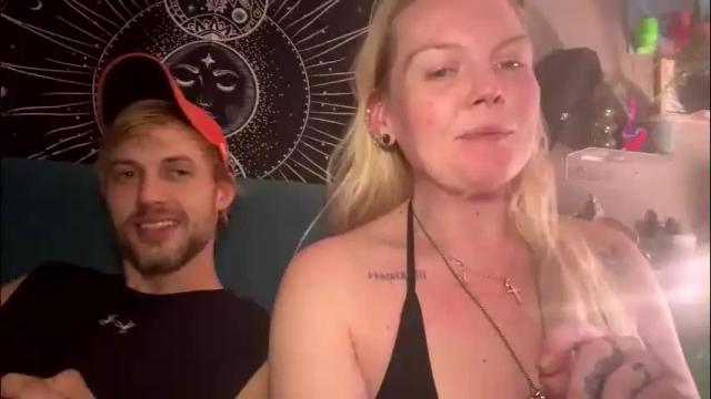 Image 4 of dickeddownsouth Stream on Chaturbate on 1 month ago