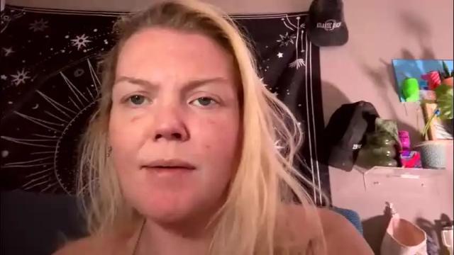 Image 11 of dickeddownsouth Stream on Chaturbate on 1 month ago