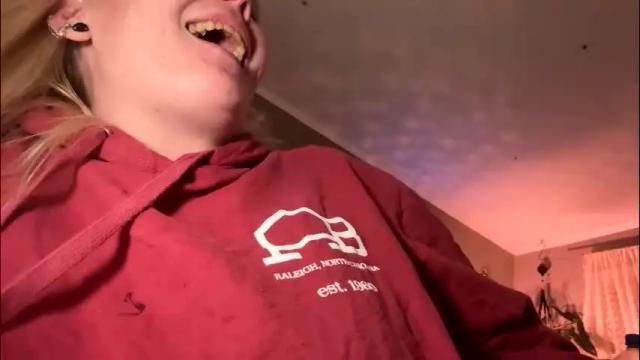 Image 10 of dickeddownsouth Stream on Chaturbate on 1 month ago