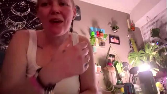 Image 10 of dickeddownsouth Stream on Chaturbate on 1 month ago