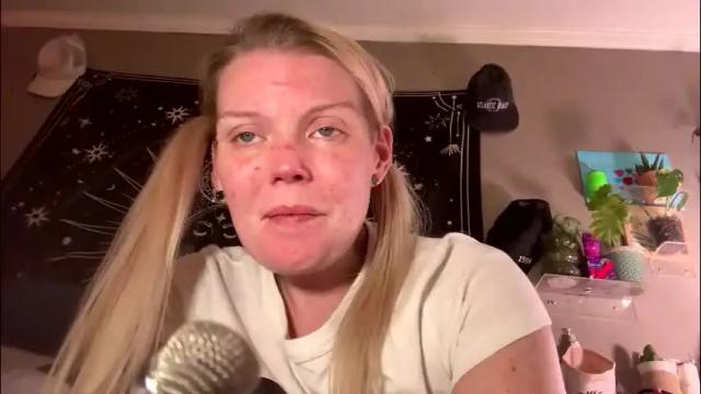 Image 11 of dickeddownsouth Stream on Chaturbate on 1 month ago