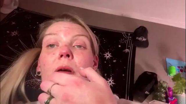 Image 7 of dickeddownsouth Stream on Chaturbate on 1 month ago