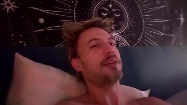 Image 3 of dickeddownsouth Stream on Chaturbate on 1 month ago