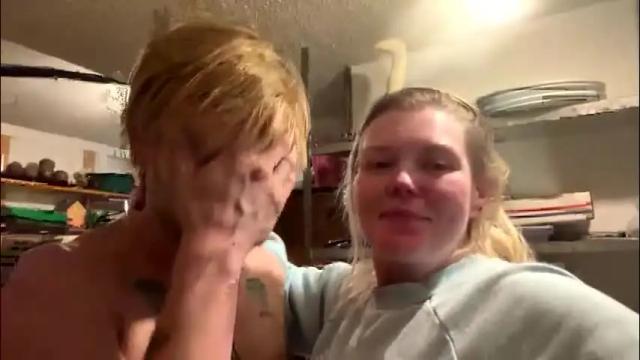 Image 11 of dickeddownsouth Stream on Chaturbate on 8 days ago