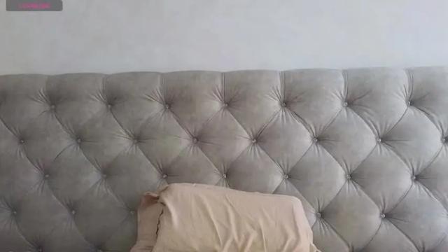 Image 7 of diffgirls Stream on Chaturbate on 2 months ago