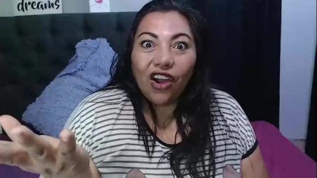 Image 4 of dihayara Stream on Chaturbate on 8 months ago