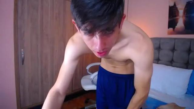 Image 8 of dilan_posku Stream on Chaturbate on 18 months ago