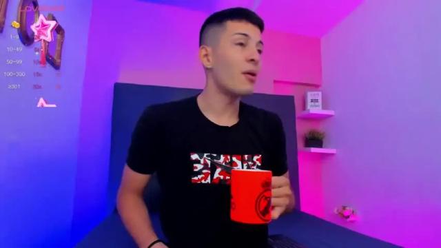 Image 2 of dilany_and_josh Stream on Chaturbate on 15 months ago