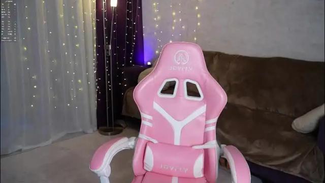 Thumbnail 2, dilara_foxx's Stream at Chaturbate, 2 months ago