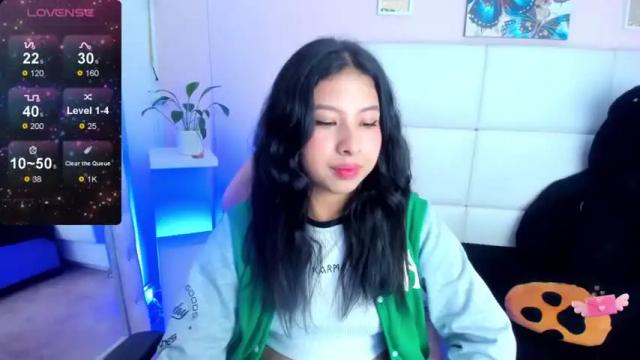 Image 11 of dilara_lopez Stream on Chaturbate on 13 months ago