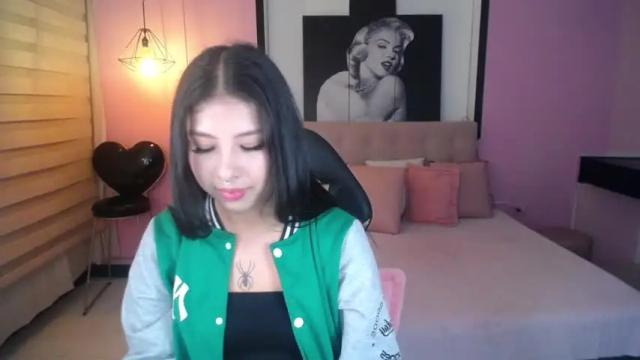 Image 10 of dilara_lopez Stream on Chaturbate on 12 months ago