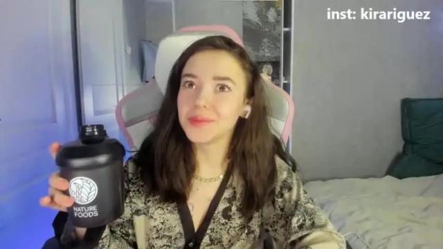 Image 4 of dilarabradbury Stream on Chaturbate on 14 months ago