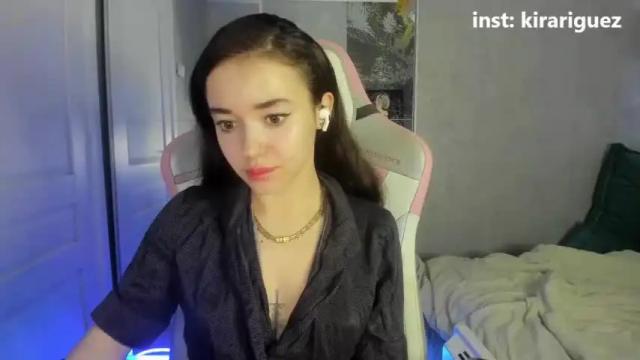 Image 6 of dilarabradbury Stream on Chaturbate on 14 months ago