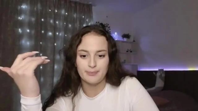 Image 10 of dilaramorgenshtern Stream on Chaturbate on 16 months ago