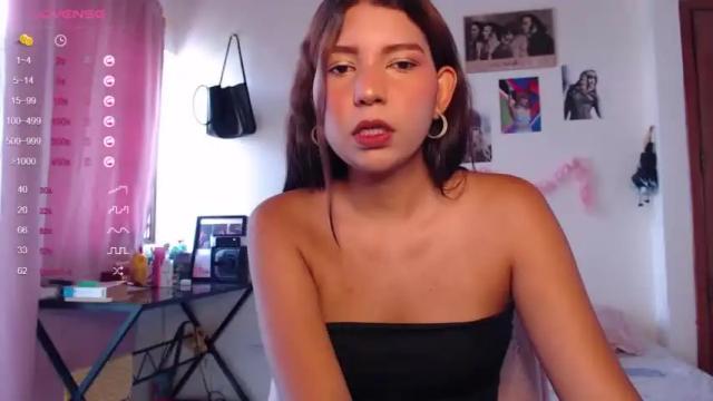 Image 4 of diletta_ Stream on Chaturbate on 17 months ago